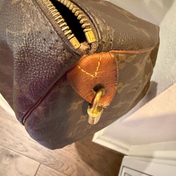 Louis Vuitton Vintage Monogram Speedy 30 Bag - Brown/Tan - Picture 6 of 12